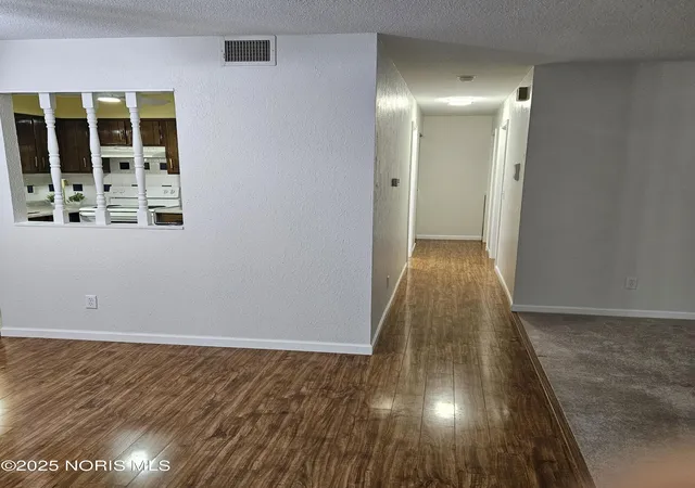 Listing Photo 5 - Condo for sale in building located at 1662 Brownstone Blvd, Toledo, OH 43614