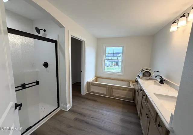 14th image of 5051 Magnolia Dr, Oregon, OH 43616 | MLS# 10002754