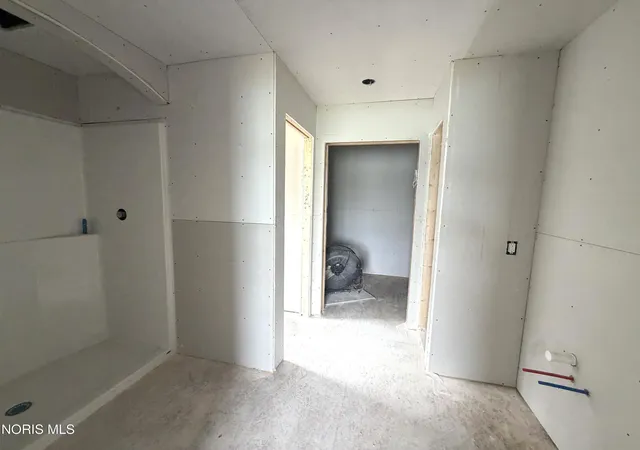 14th image of 9830 Featherwood Ln, Sylvania, OH 43560 | MLS# 10002831