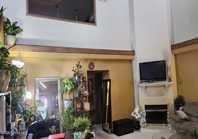 Photo 3 of Condo for sale at 1130 Bernath Pkwy, Toledo, OH 43615 | MLS# 10002792 | Listing updated on 2026-06-05