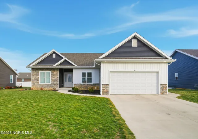 Photo 1 of Single family home for sale at 9305 Colonel Dr, Findlay, OH 45840 | MLS# 10002910 | Listing updated on 2026-01-22