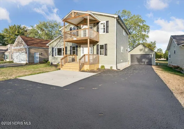 Photo 2 of Single family home for sale at 3239 N Main St, Findlay, OH 45840 | MLS# 10003003 | Listing updated on 2026-02-05