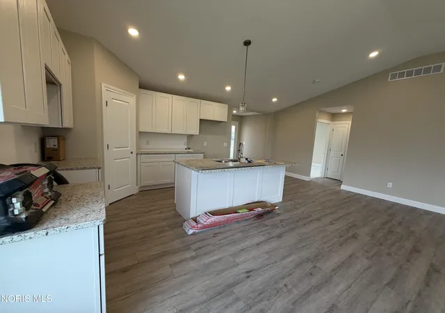 4th image of 1335 Limerick Ln, Waterville, OH 43566 | MLS# 10003047
