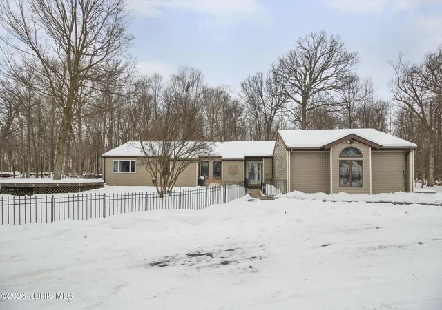 Photo 3 of Single family home for sale at 8760 Township Rd 254, Findlay, OH 45840 | MLS# 10003580 | Listing updated on 2026-02-09