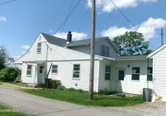 Homes for sale in Ottawa, OH | 238 N Ohio Ave, Ottawa, OH 45875 | MLS# 10003846
