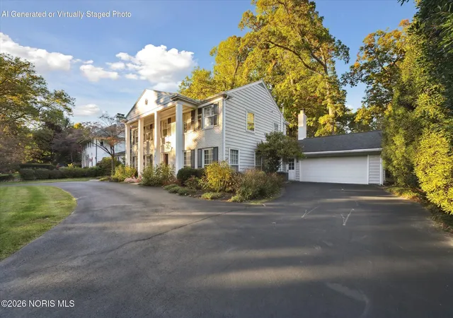 Homes for sale in Ottawa Hills, OH | 3544 Edgevale Rd, Ottawa Hills, OH 43606 | MLS# 10003890