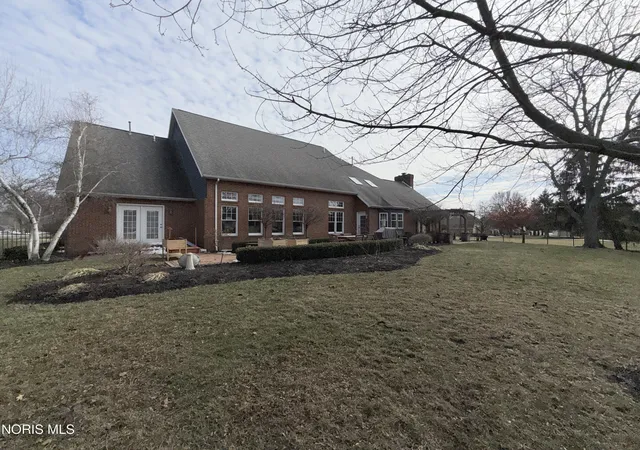Photo 82 of Sale Pending at 1121 Fox Run Rd, Findlay, OH 45840 | MLS# 10004259 | Listing updated on 2026-03-07