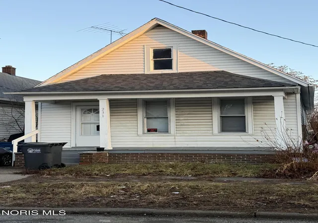Homes for sale in Toledo, OH | 231 E Central, Toledo, OH 43608 | MLS# 10004327
