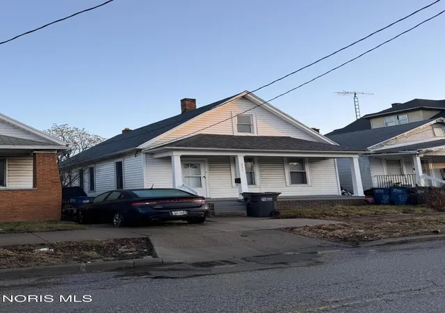 Homes for sale in Toledo, OH | 231 E Central, Toledo, OH 43608 | MLS# 10004327