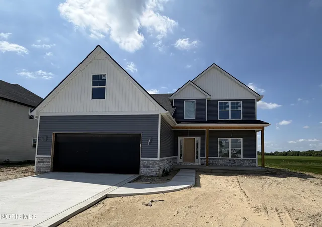 Homes for sale in Sylvania, OH | 9845 Featherwood Ln, Sylvania, OH 43560 | MLS# 10004378
