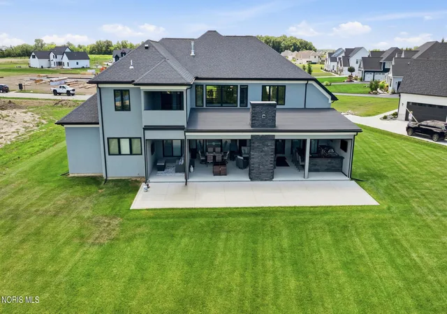 4th image of 1125 Hunting Creek Dr, Perrysburg, OH 43551 | MLS# 10005466