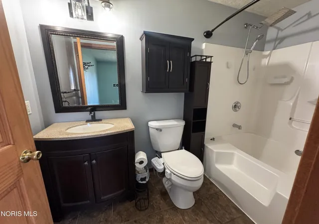 16th image of 1468 S Jackson St, Defiance, OH 43512 | MLS# 10004483