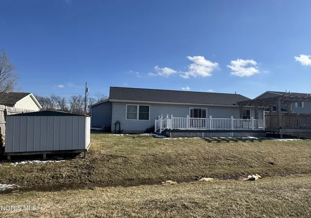 Photo 3 of Single family home for sale at 1468 S Jackson St, Defiance, OH 43512 | MLS# 10004483 | Listing updated on 2026-04-06