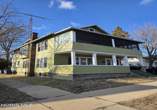 Homes for sale in Toledo, OH | 838 S Erie St, Toledo, OH 43609 | MLS# 10004730
