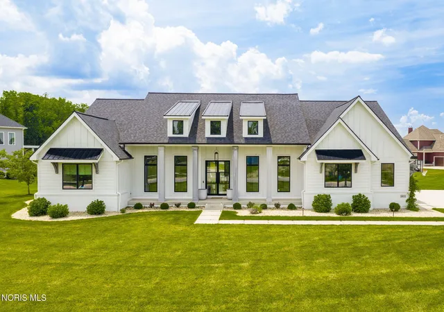 1st image of 5822 Watermill Ct, Monclova, OH 43542 | MLS# 10004957