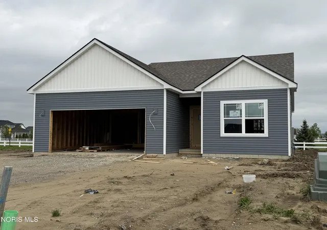 Homes for sale in Waterville, OH | 1174 Riley Ln, Waterville, OH 43566 | MLS# 10004972