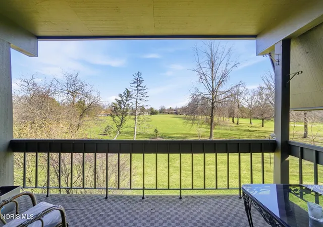 image of 29610 Gleneagles Rd, Perrysburg, OH 43551