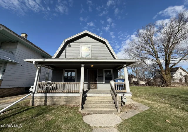 Photo 2 of Single family home for sale at 3359 N Detroit Ave, Toledo, OH 43610 | MLS# 10005181 | Listing updated on 2026-07-20