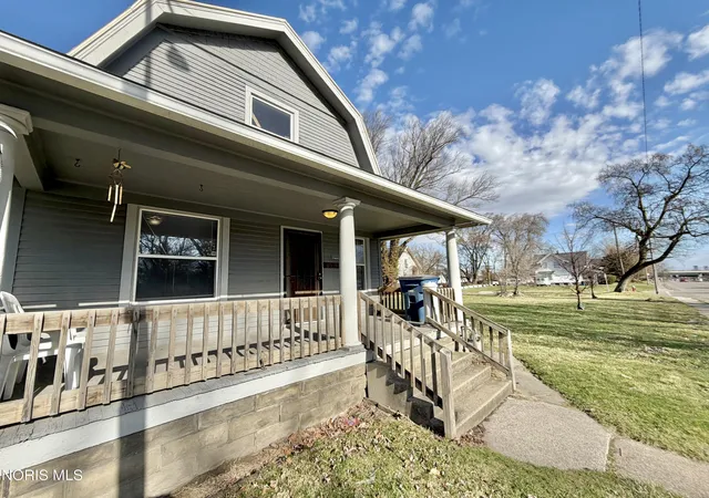 Photo 3 of Single family home for sale at 3359 N Detroit Ave, Toledo, OH 43610 | MLS# 10005181 | Listing updated on 2026-07-20