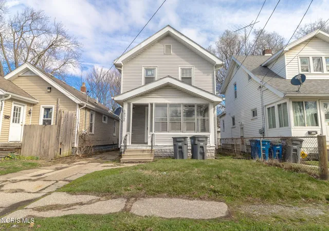 Homes for sale in Toledo, OH | 1832 Marne Ave, Toledo, OH 43613 | MLS# 10005284