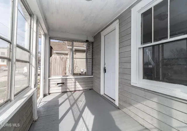 Homes for sale in Toledo, OH | 1832 Marne Ave, Toledo, OH 43613 | MLS# 10005284