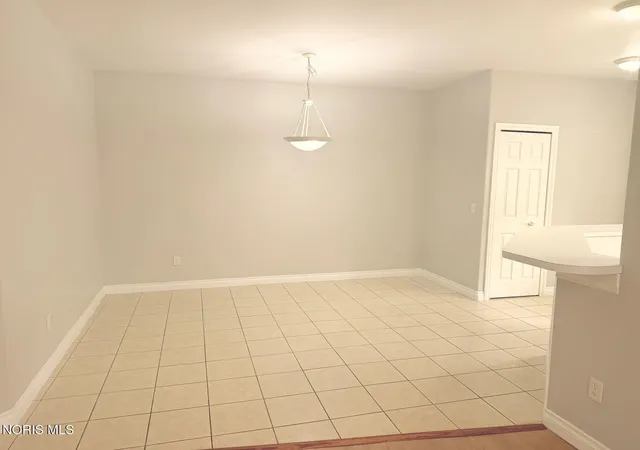 Photo 3 of Condo for sale at 6405 Triple Crown Ln, Toledo, OH 43615 | MLS# 10006257 | Listing updated on 2026-09-01