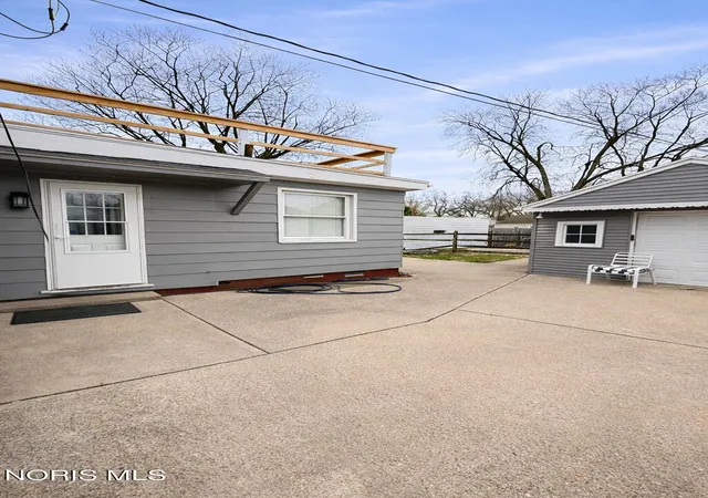 Homes for sale in Toledo, OH | 4206 Grantley Rd, Toledo, OH 43613 | MLS# 10005283
