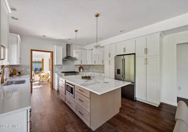 4th image of 3962 Secluded Ravine Ct, Maumee, OH 43537 | MLS# 10005339