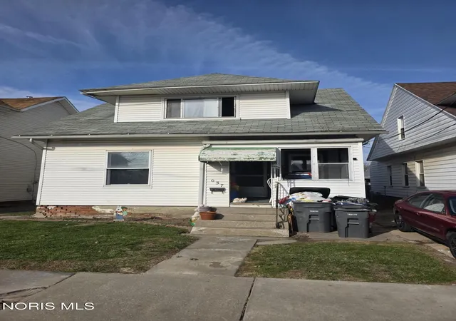 Homes for sale in Toledo, OH | 637 Milton St, Toledo, OH 43605 | MLS# 10005386