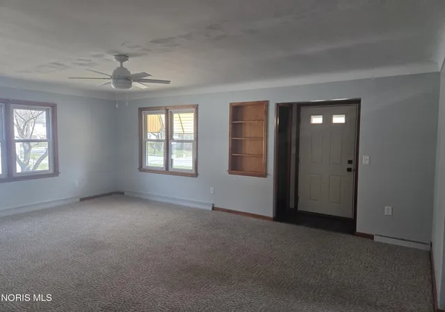 Homes for sale in Fayette, OH | 404 S Fayette St, Fayette, OH 43521 | MLS# 10005463