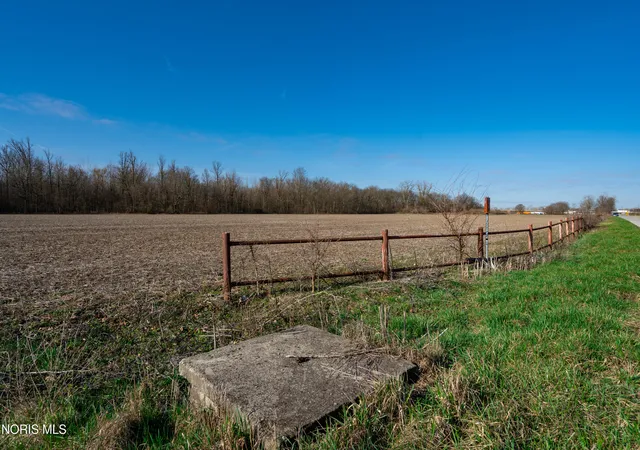 5th image of Eagleville, North Baltimore, OH 45872 | MLS# 10005613