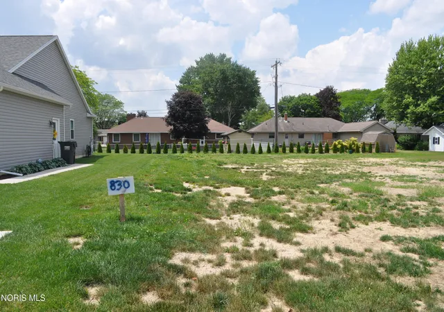 Homes for sale in Gibsonburg, OH | 830 Dannick Ln, Gibsonburg, OH 43431 | MLS# 10005607