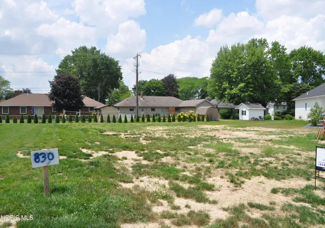 Homes for sale in Gibsonburg, OH | 830 Dannick Ln, Gibsonburg, OH 43431 | MLS# 10005607