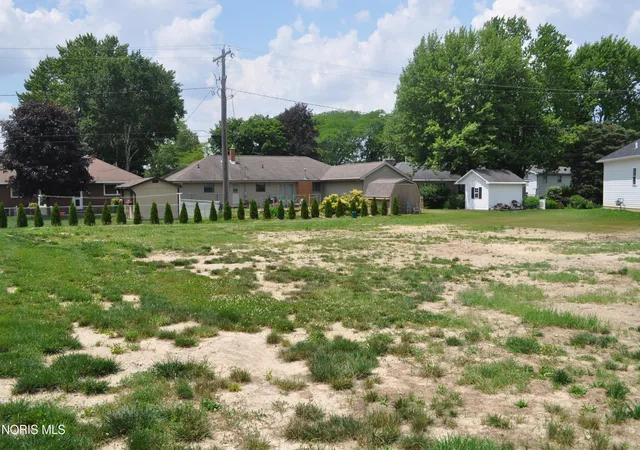 Homes for sale in Gibsonburg, OH | 830 Dannick Ln, Gibsonburg, OH 43431 | MLS# 10005607