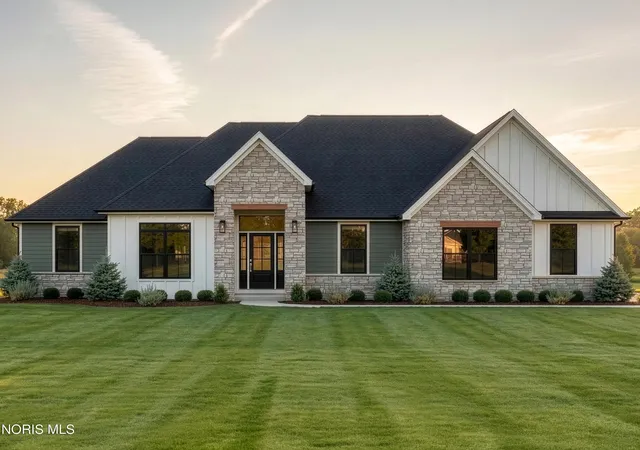 1st image of 8513 Alyssa Wy, Monclova, OH 43542 | MLS# 10005638