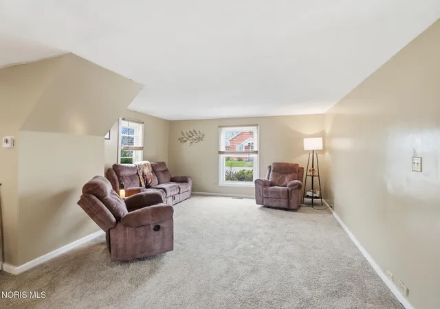 Photo 2 of Single Family Residence at 1301 Fishlock Ave, Findlay, OH 45840 | MLS# 10005810 |  | Sold on 2026-04-27