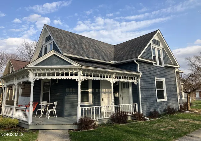 1st image of 234 W Dudley St, Maumee, OH 43537 | MLS# 10005753