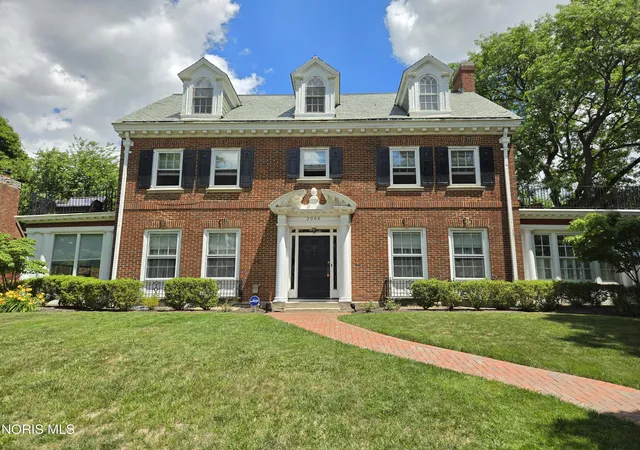 4th image of 2006 Mount Vernon Ave, Toledo, OH 43607 | MLS# 10005739