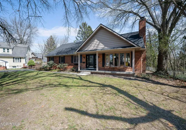 4th image of 733 Findlay St, Perrysburg, OH 43551 | MLS# 10005865