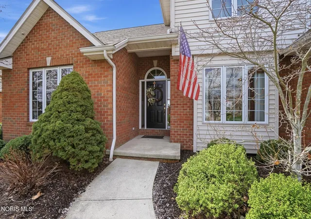 Photo 3 of Single Family Residence at 8464 Indian Lake Dr, Findlay, OH 45840 | MLS# 10006000 |  | Sold on 2026-05-11