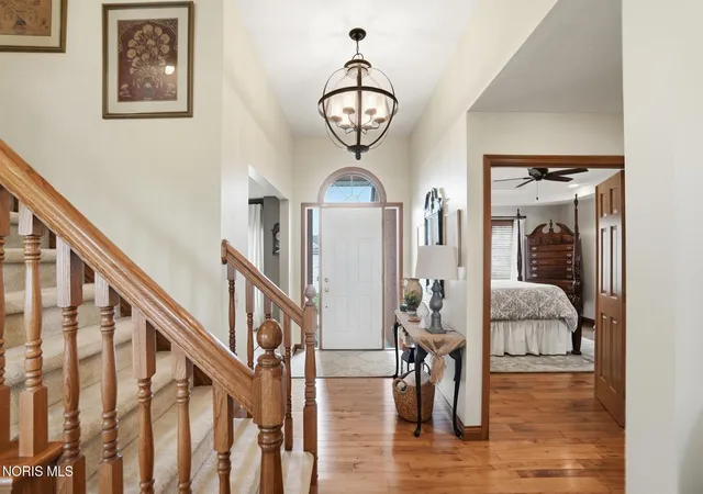 Photo 4 of Single Family Residence at 8464 Indian Lake Dr, Findlay, OH 45840 | MLS# 10006000 |  | Sold on 2026-05-11