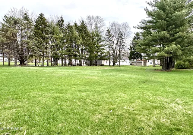 Homes for sale in Oak Harbor, OH | 121 W Broad St, Oak Harbor, OH 43449 | MLS# 10005960