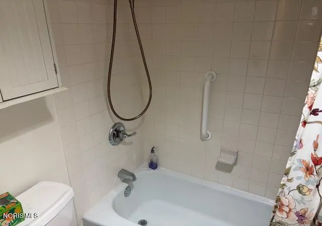 2nd image of 5679 Monroe St, Sylvania, OH 43560