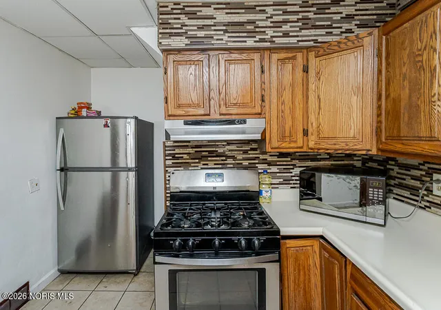 Photo 27 of Single family home for sale at 54 E Lake St, Toledo, OH 43608 | MLS# 10006023 | Listing updated on 2026-04-06