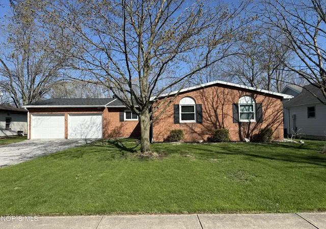 1st image of 1907 Candlewick Dr, Findlay, OH 45840 | MLS# 10006082