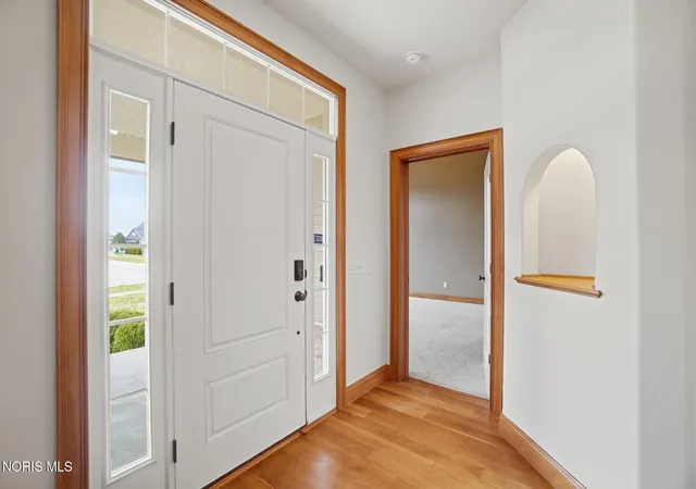 4th image of 5908 Walnut Springs Blvd, Sylvania, OH 43560 | MLS# 10006186
