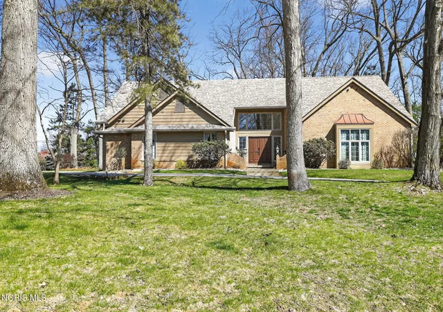 1st image of 4819 Whitebirch Ct, Sylvania, OH 43560 | MLS# 10006226
