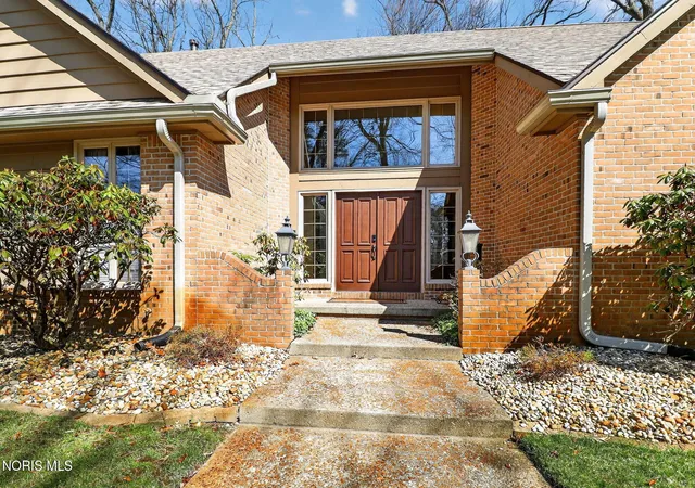 3rd image of 4819 Whitebirch Ct, Sylvania, OH 43560 | MLS# 10006226