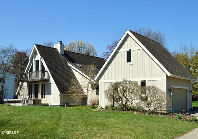 Homes for sale in Waterville, OH | 6344 N River Rd, Waterville, OH 43566 | MLS# 10006298