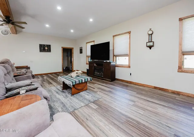 4th image of 205 S Water St, Mount Blanchard, OH 45867 | MLS# 10006161